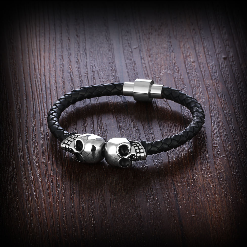 Dual Skull Steel Bracelet – Uno & Company